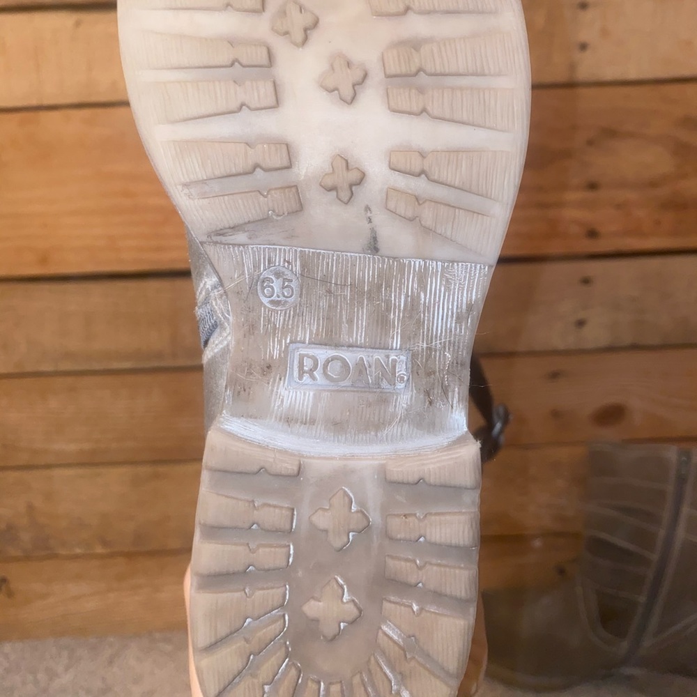 Roan Boots - Picture 3 of 4